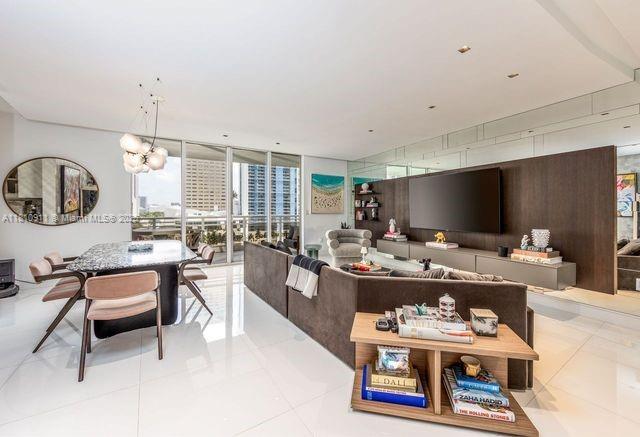 901 Brickell Key Blvd 906