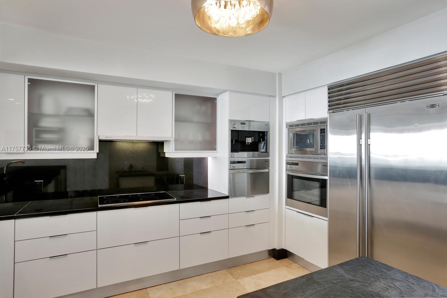 JADE RESIDENCES AT BRICKE - Residential