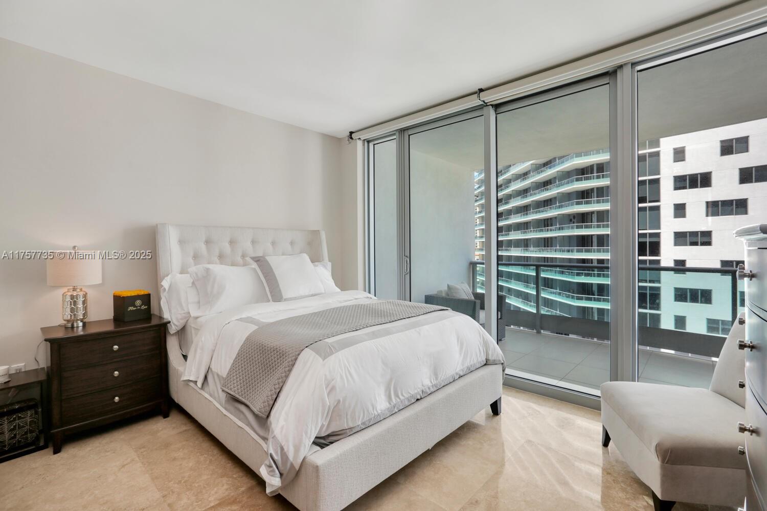 JADE RESIDENCES AT BRICKE - Residential