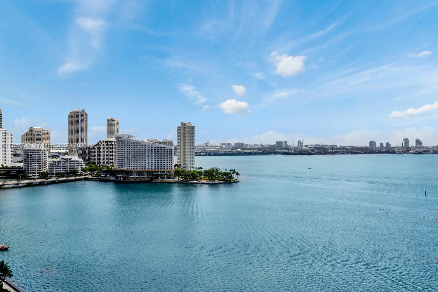 JADE RESIDENCES AT BRICKE - Residential
