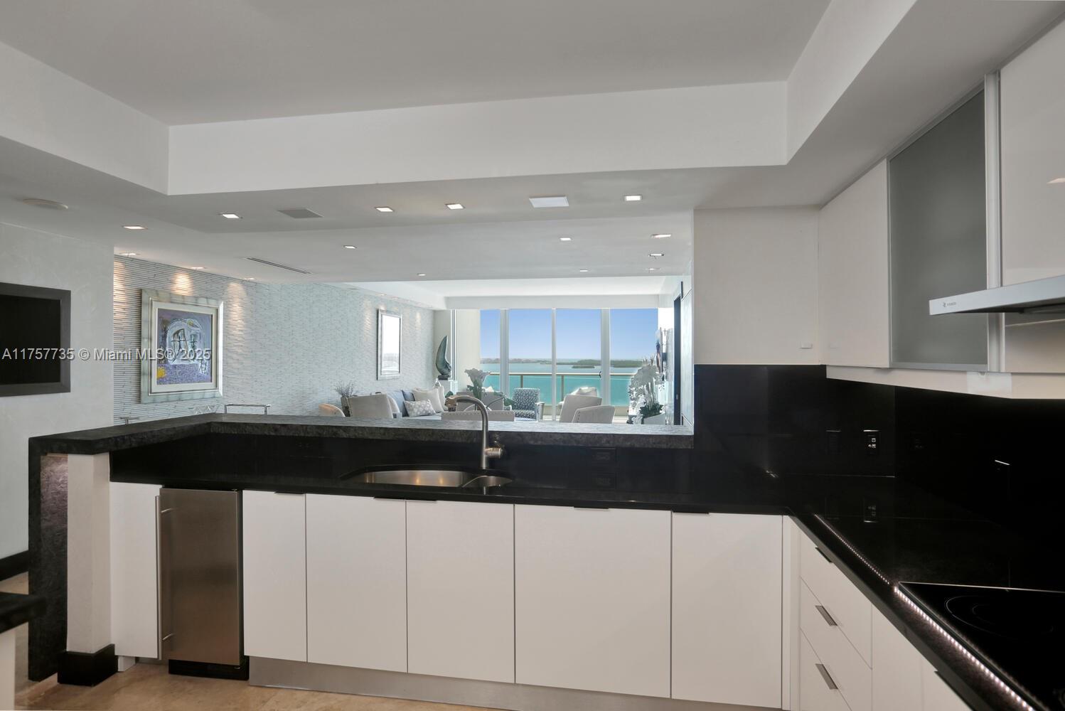 JADE RESIDENCES AT BRICKE - Residential
