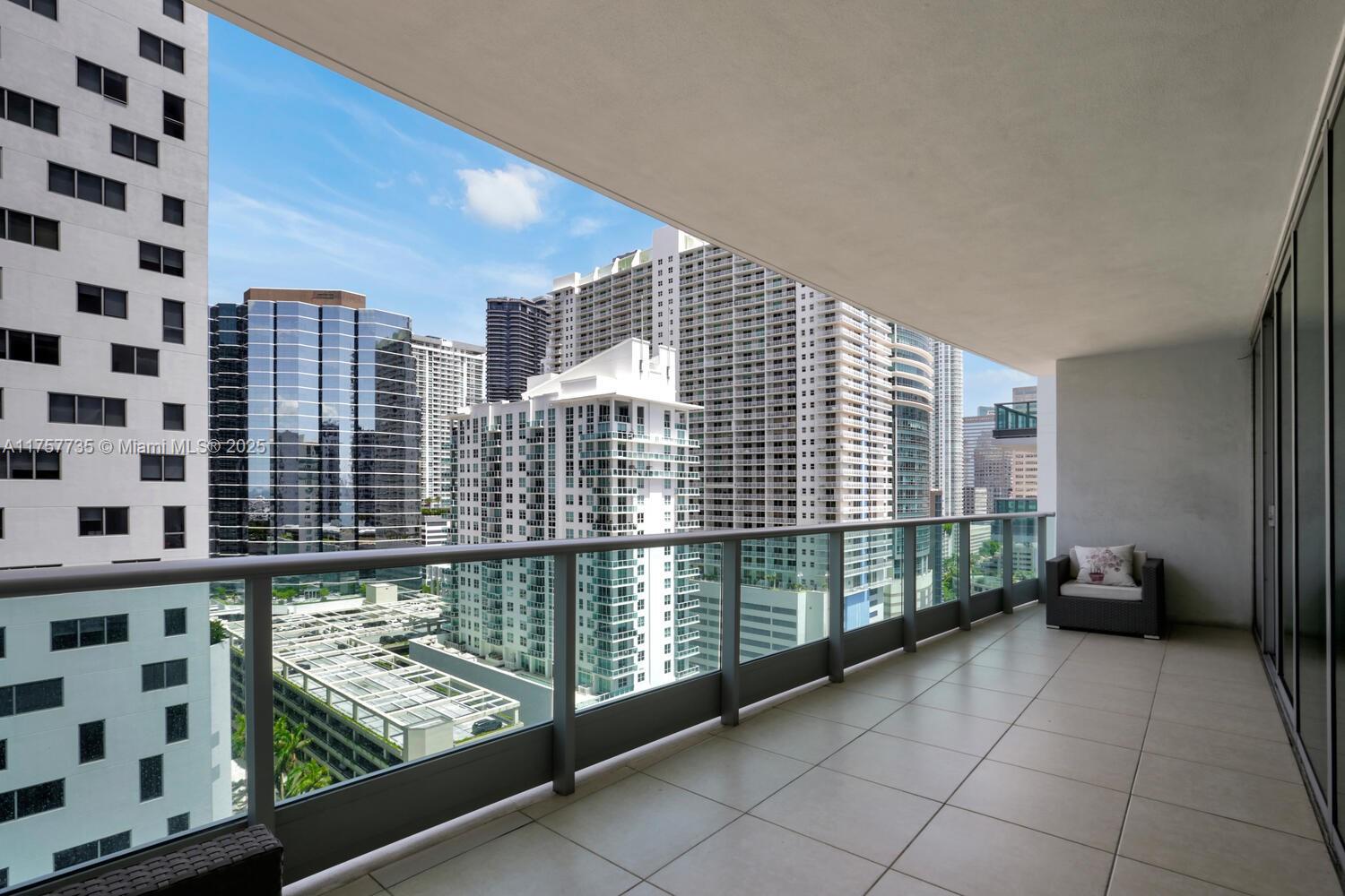 JADE RESIDENCES AT BRICKE - Residential