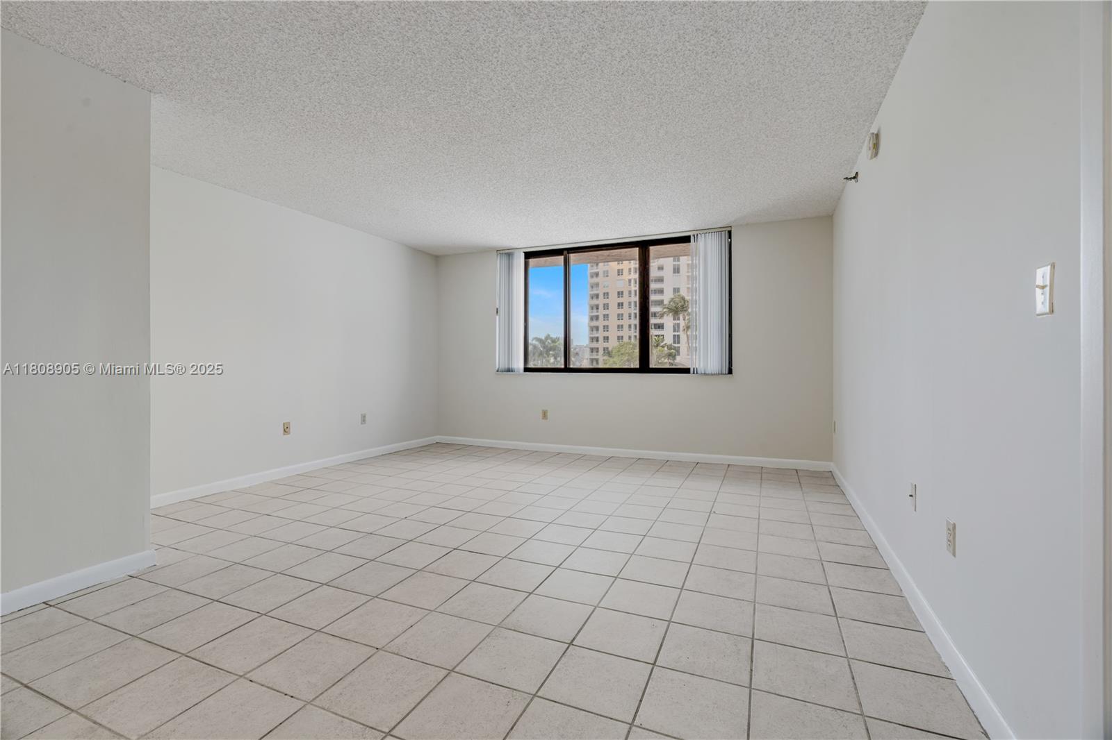 BRICKELL KEY II CONDO DES - Residential