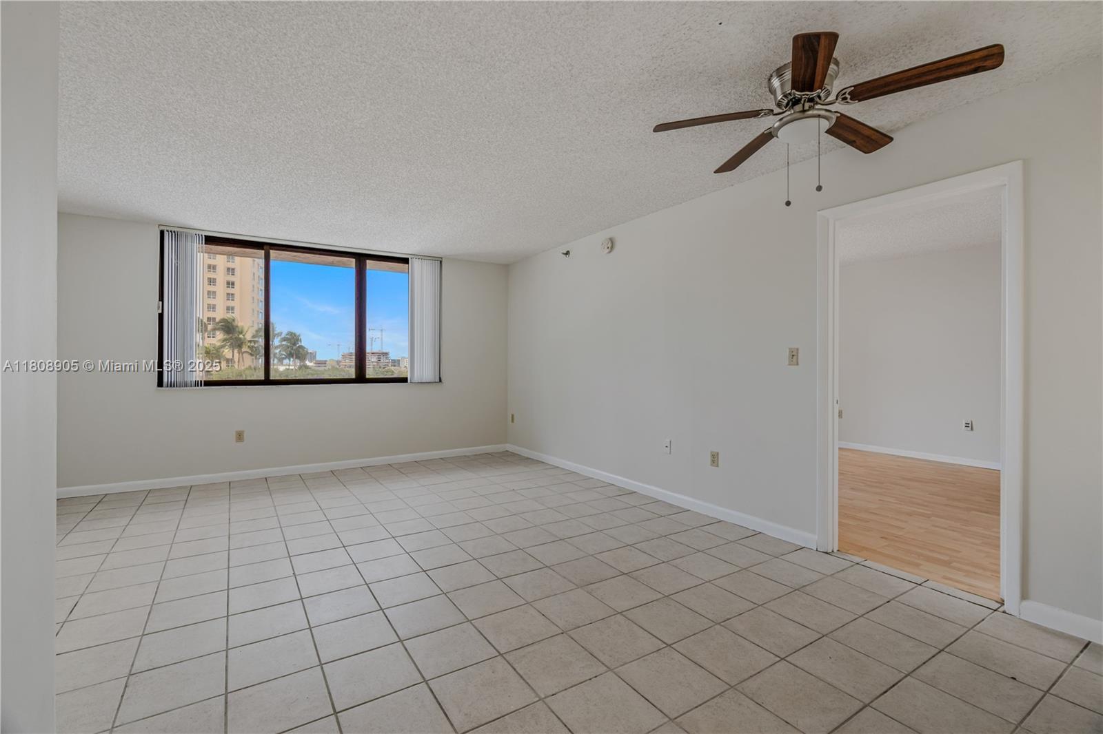 540 Brickell Key Dr 718, Miami, Broward County, Florida - 1 Bedrooms  
2 Bathrooms - 