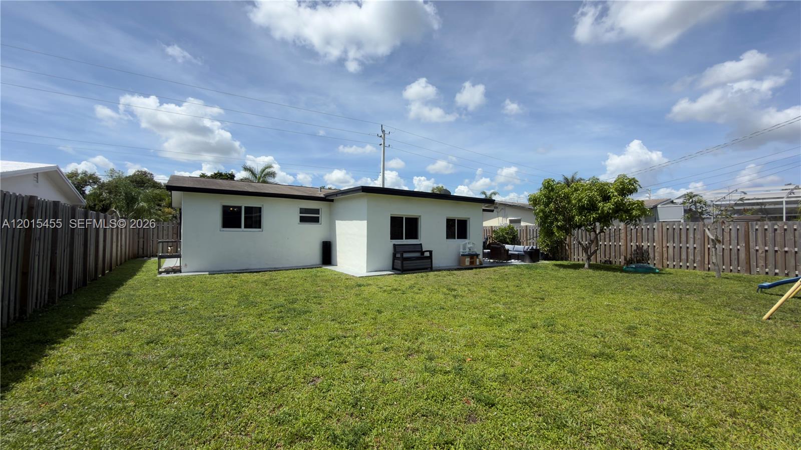 SUNRISE GOLF VILLAGE SEC - Residential