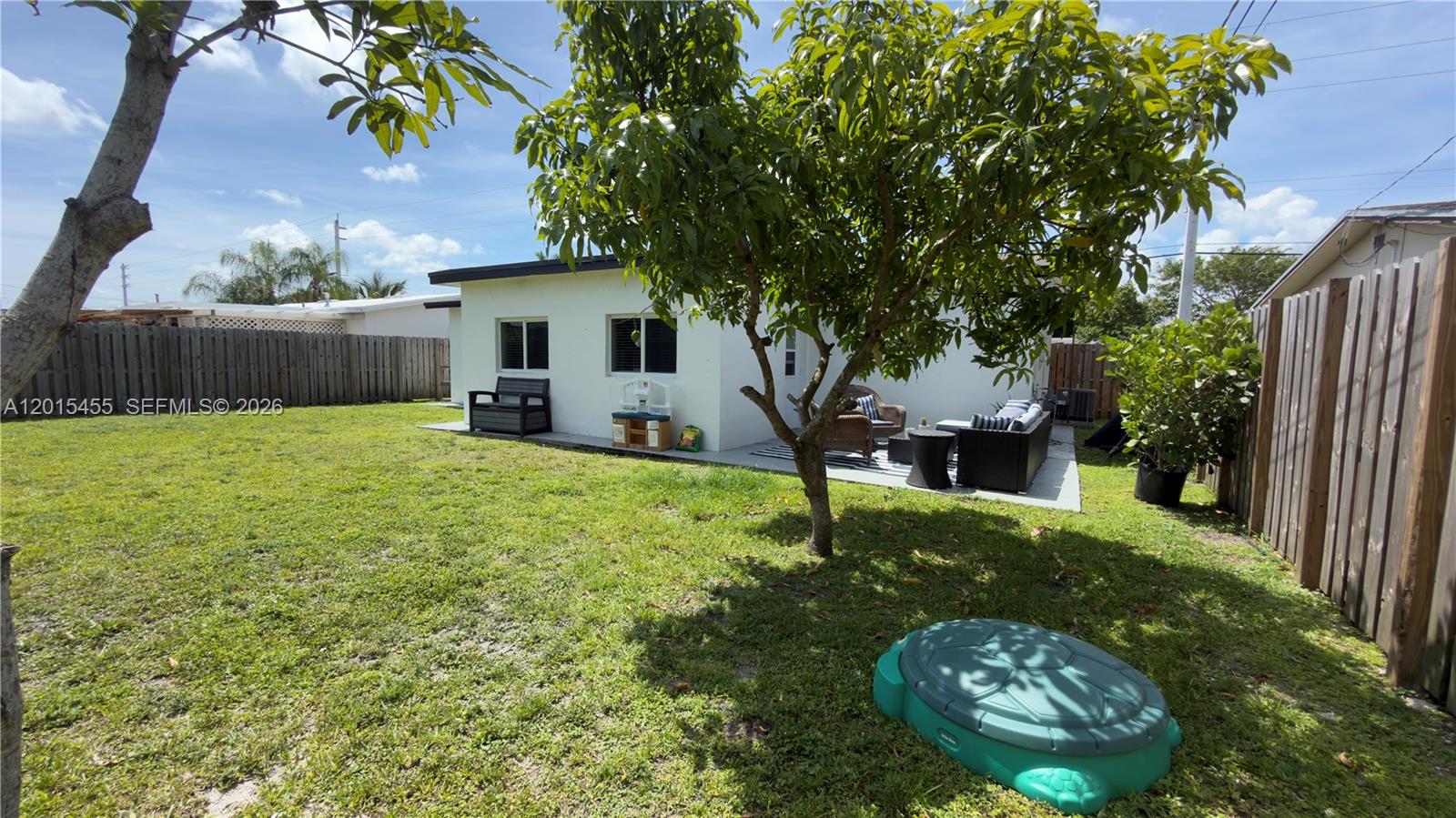 SUNRISE GOLF VILLAGE SEC - Residential