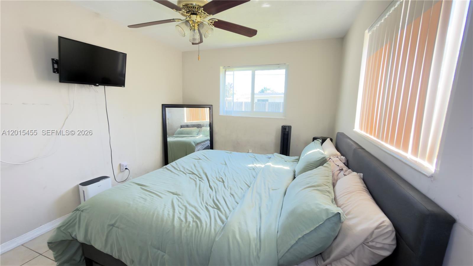 SUNRISE GOLF VILLAGE SEC - Residential