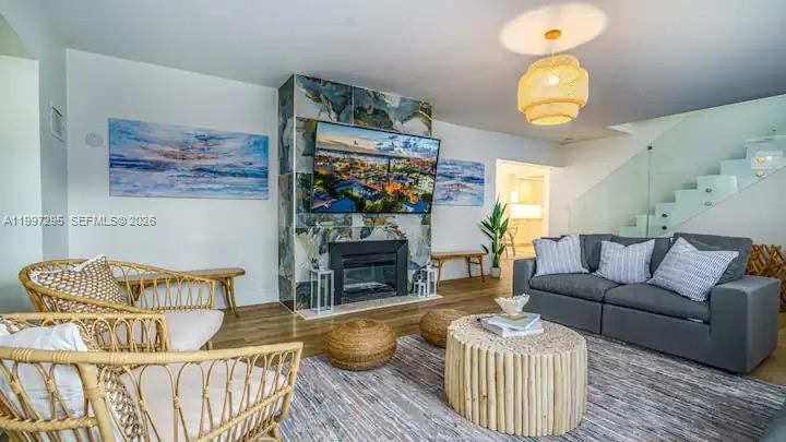 HOLLYWOOD BEACH - Residential Lease