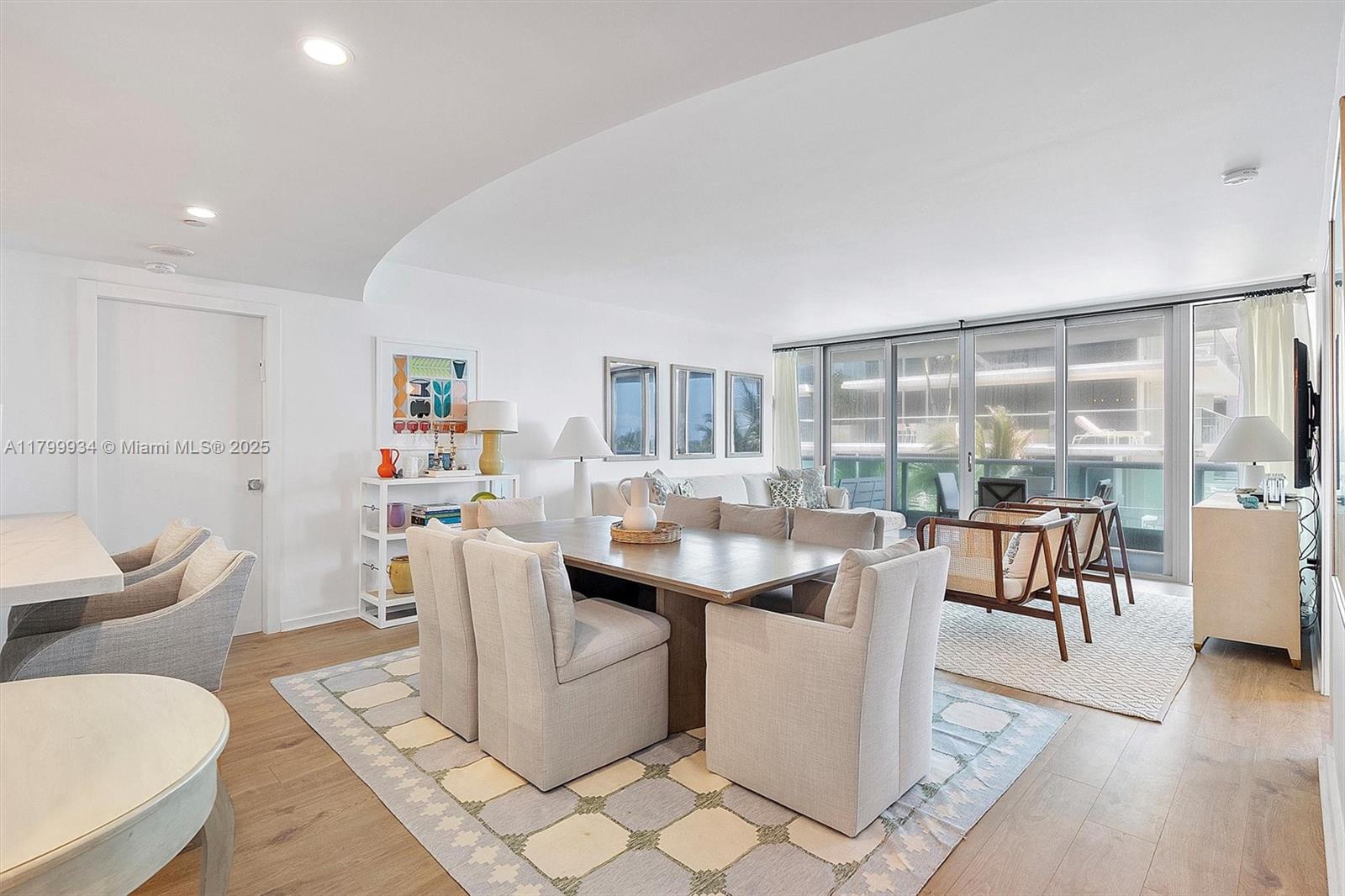 AZURE CONDO - Residential