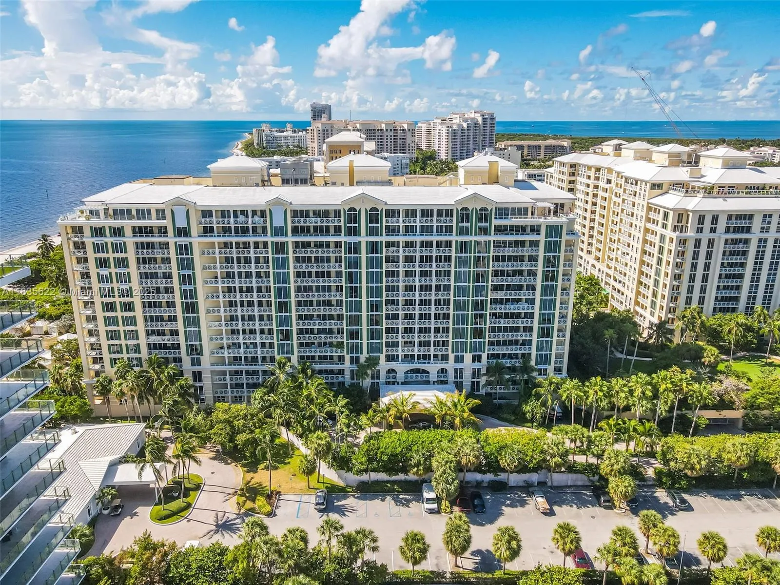 Key Biscayne, Florida 33149, United States, 3 Bedrooms Bedrooms, ,5 BathroomsBathrooms,Residential,Active,165782