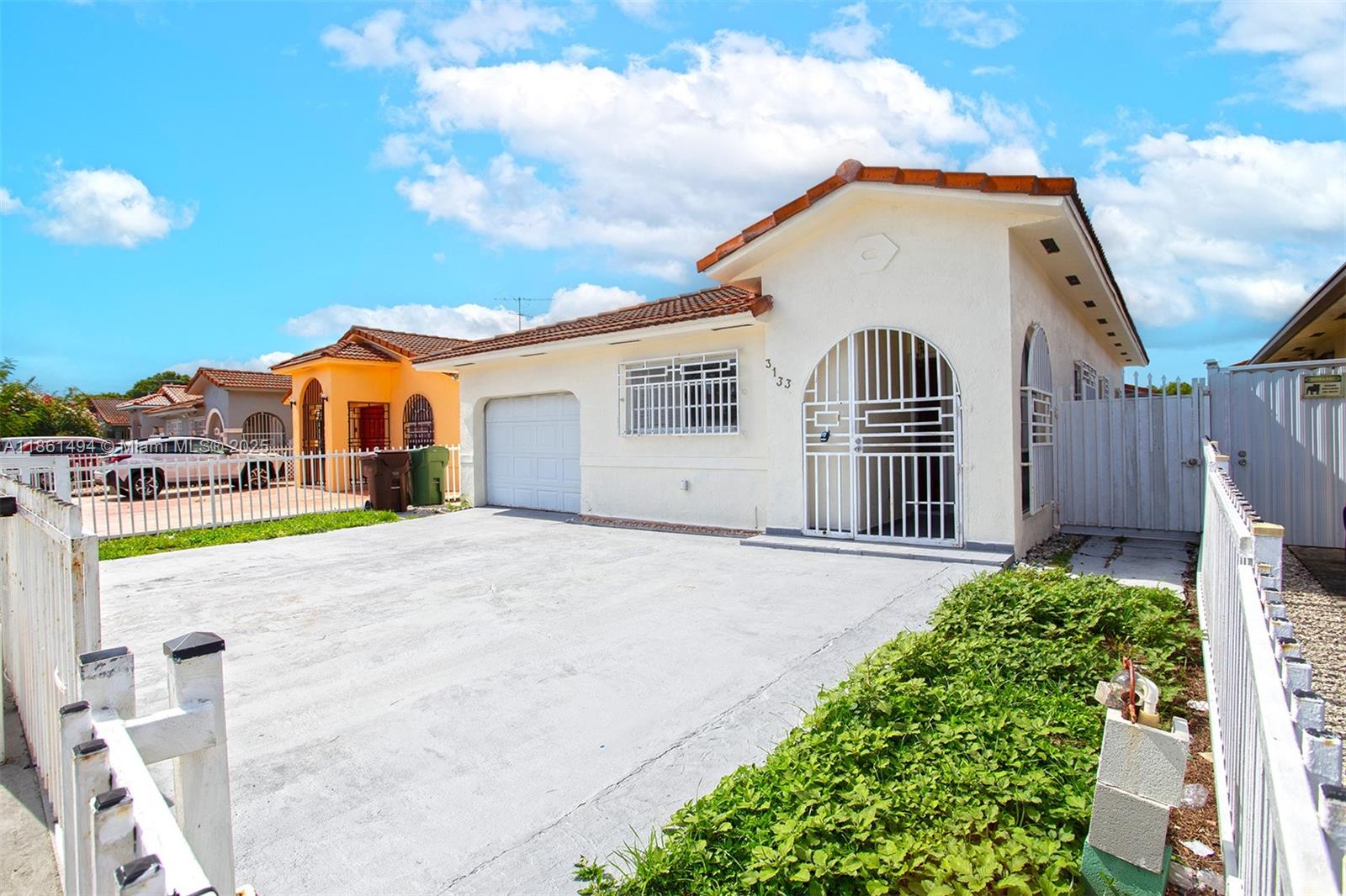 3133 W 70th Ter
