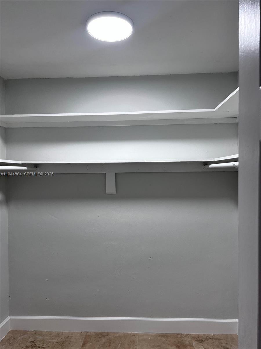 12590 CORONADO TOWERS CON - Residential