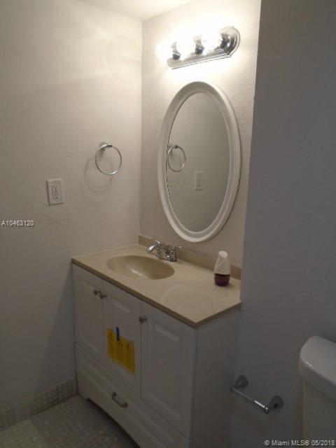 DADELAND PLACE CONDO - Residential Lease