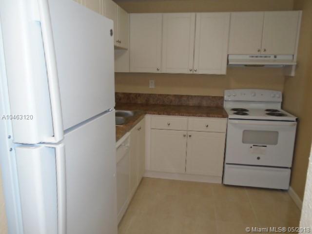 DADELAND PLACE CONDO - Residential Lease