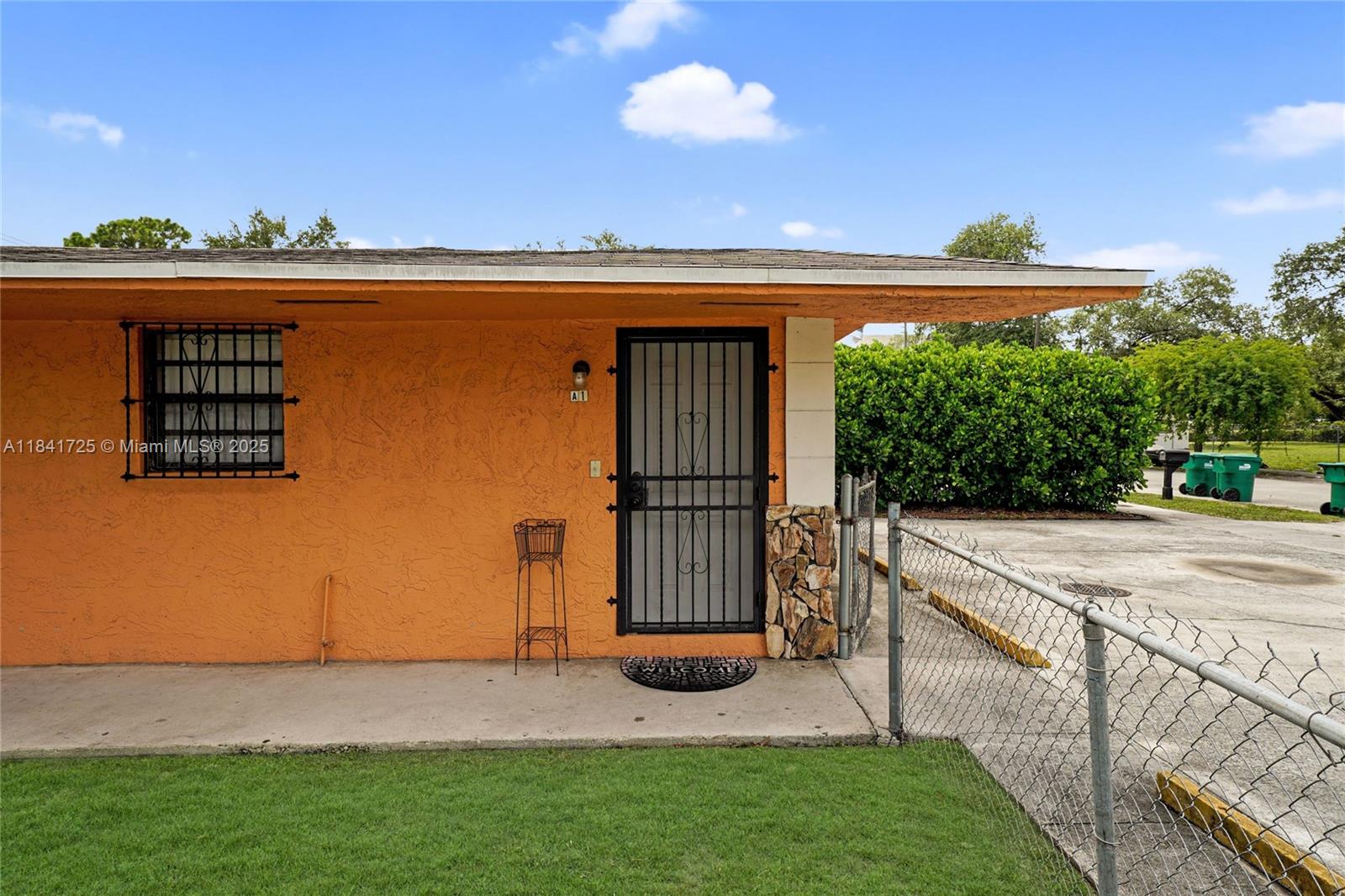 1935 NW 95th Ter