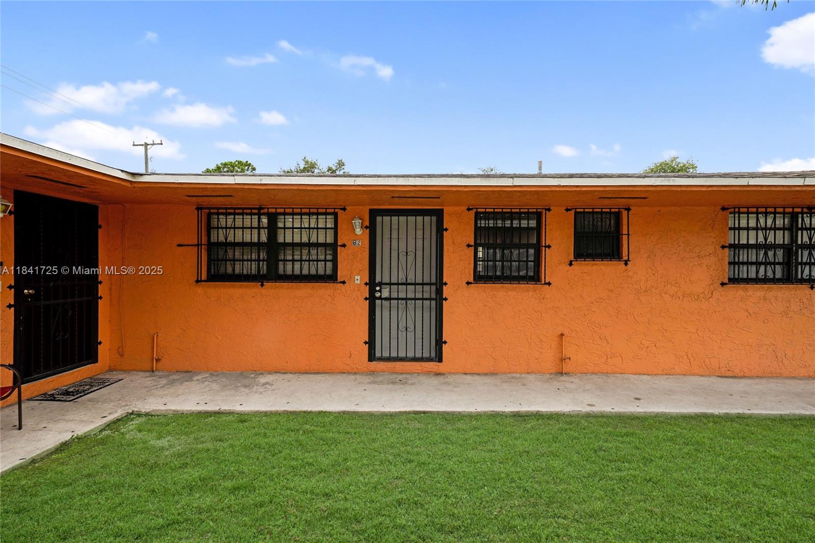 1935 NW 95th Ter