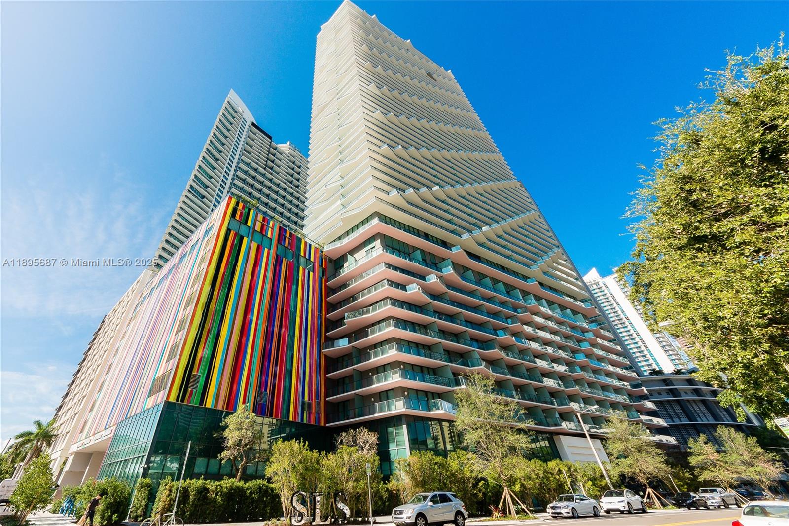 SLS - Residential Lease