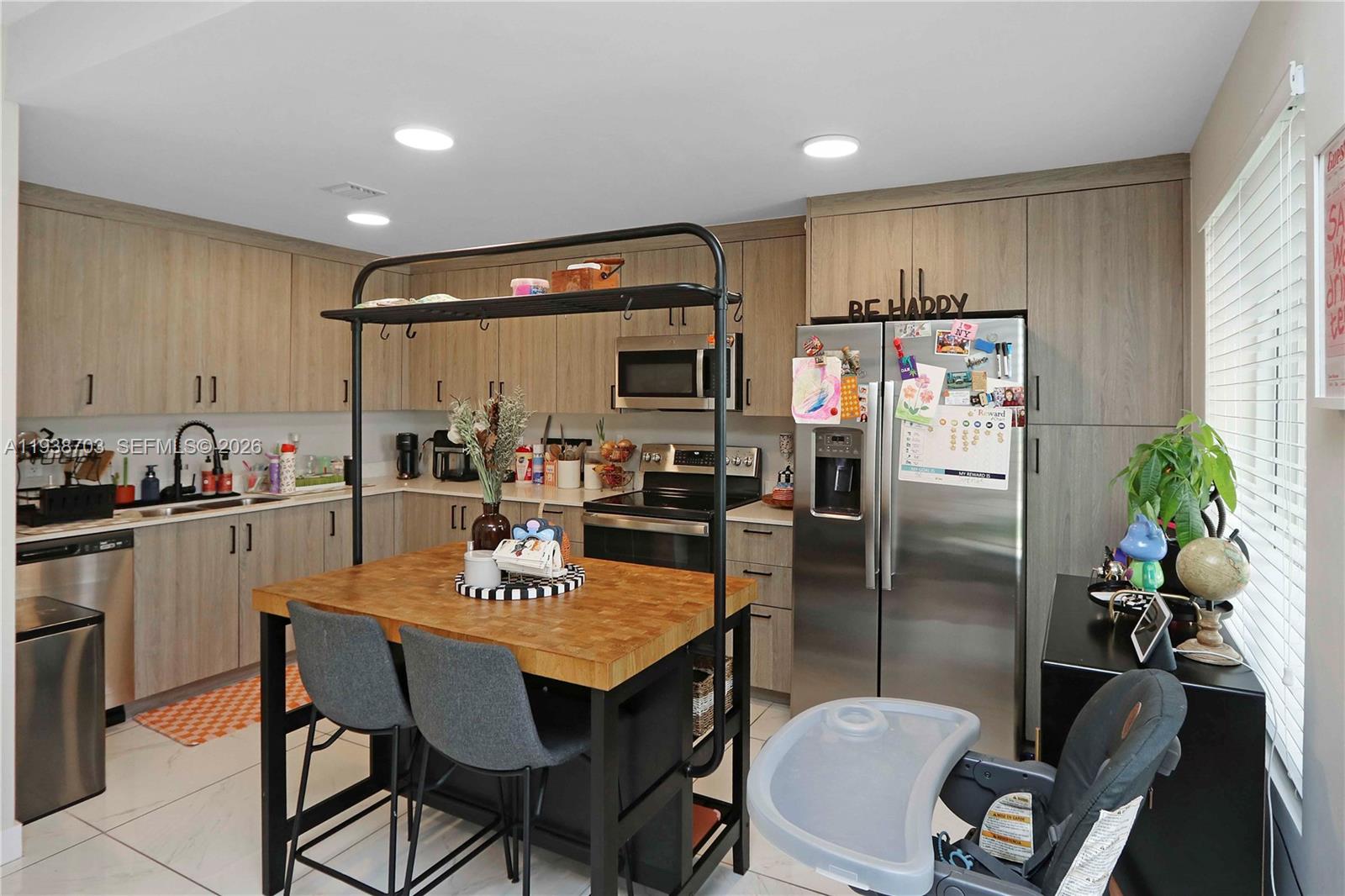 PARADISE ONE - Residential