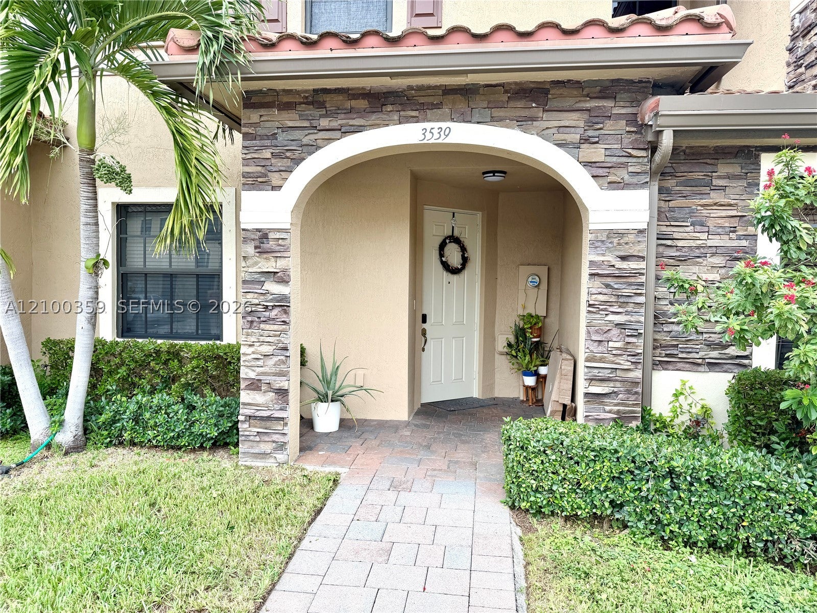3539 W 89th Pl 3539