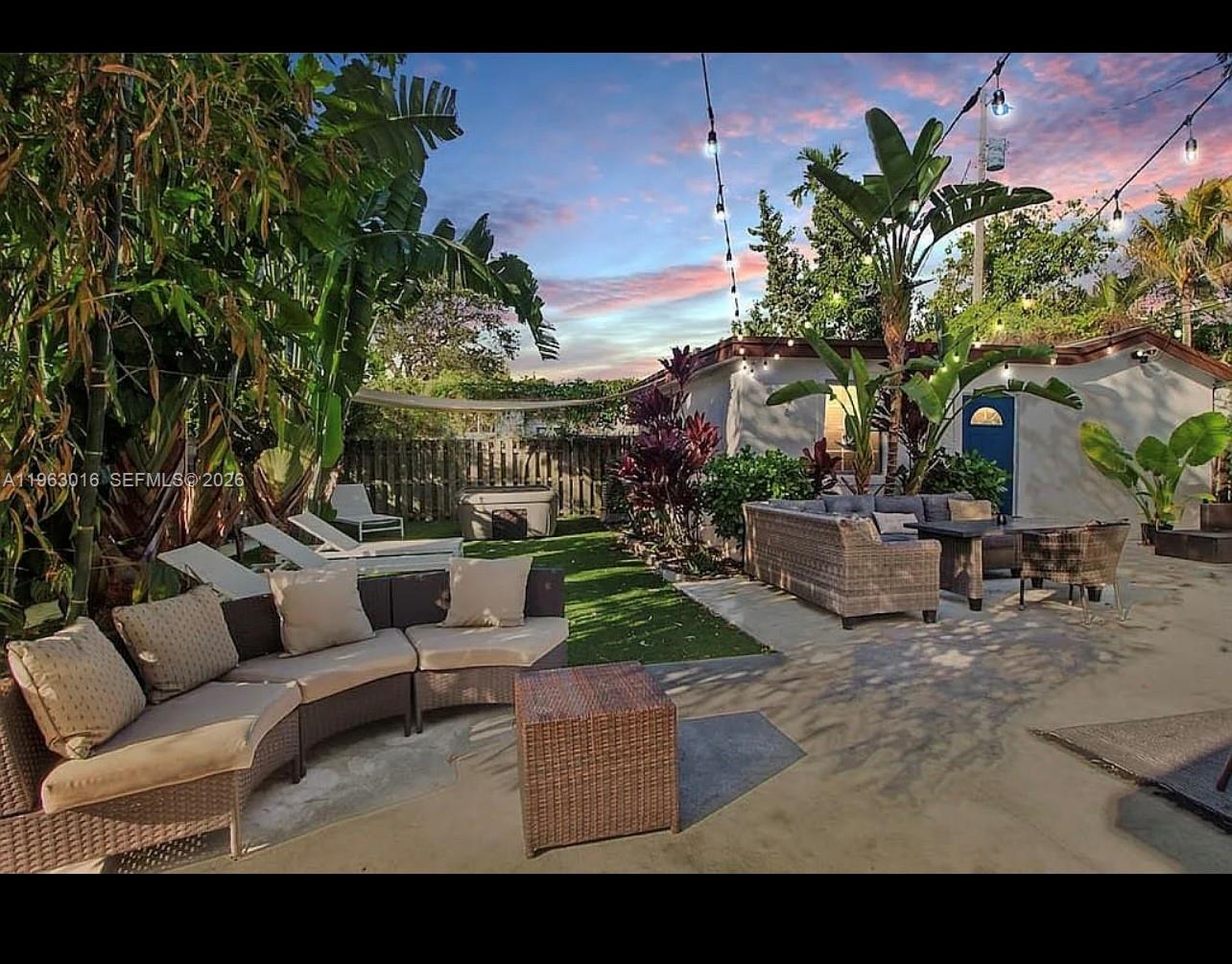 SHADOWLAWN EXTENSION SUB - Residential