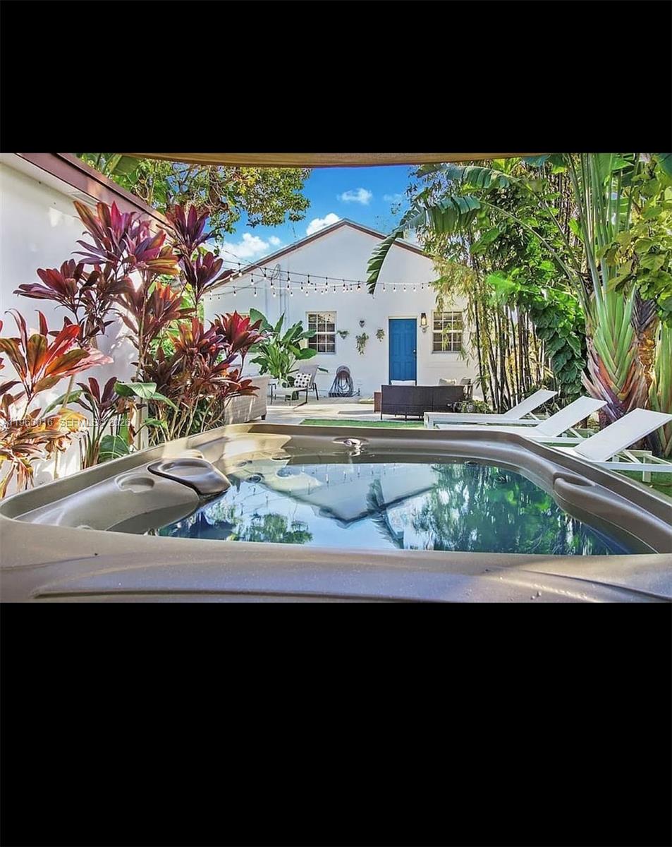 SHADOWLAWN EXTENSION SUB - Residential