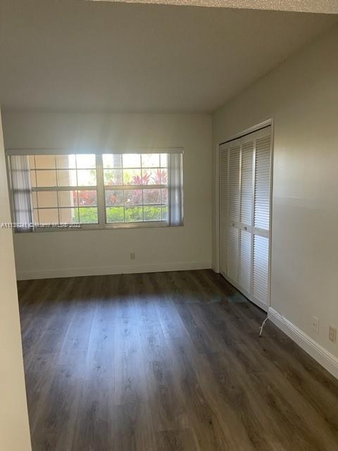 PALM-AIRE C C APTS 102 CO - Residential Lease