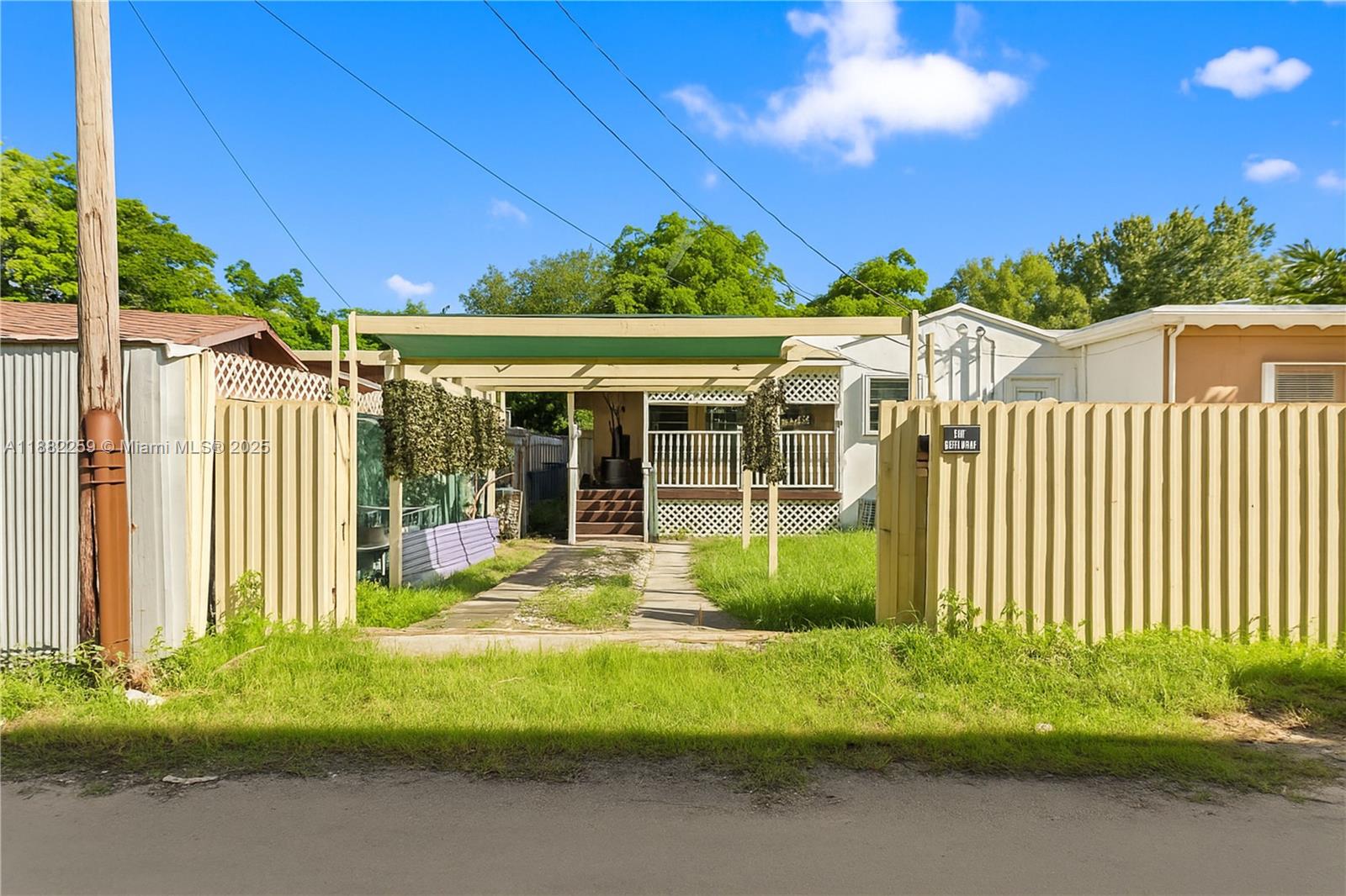 SILVER BLUFF EST SEC C - Residential Income