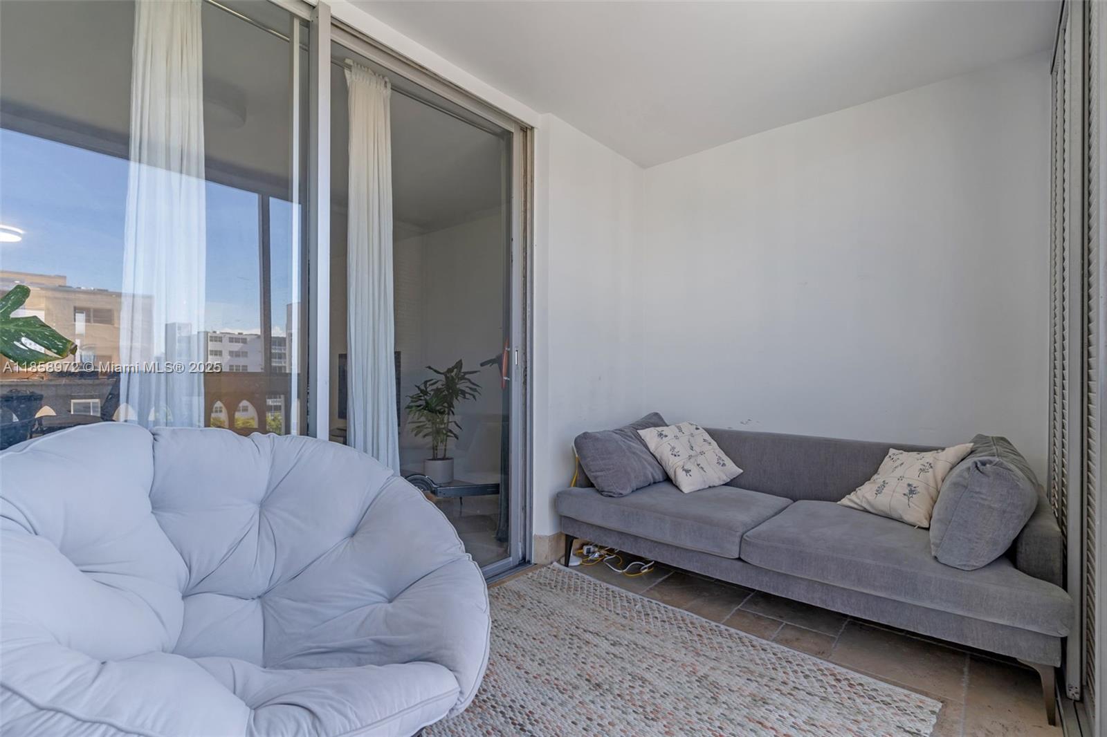 MEADOWBROOK TOWERS CONDO - Residential