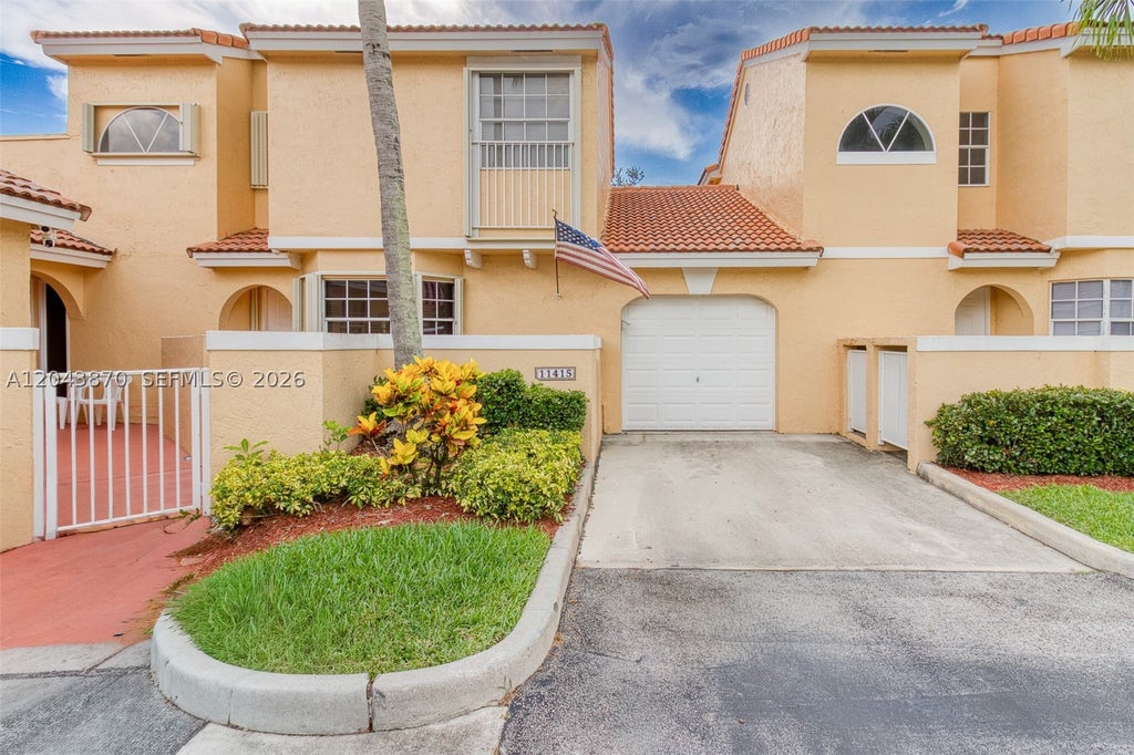 Photo of 11415 Lakeview Dr #2-D, Coral Springs, FL 33071 (MLS # A12043870)