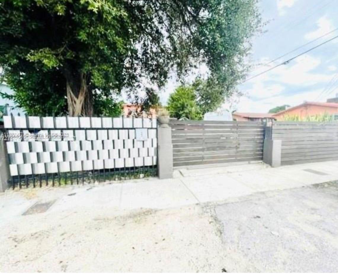 EVERGREEN LAWNS - Residential Income