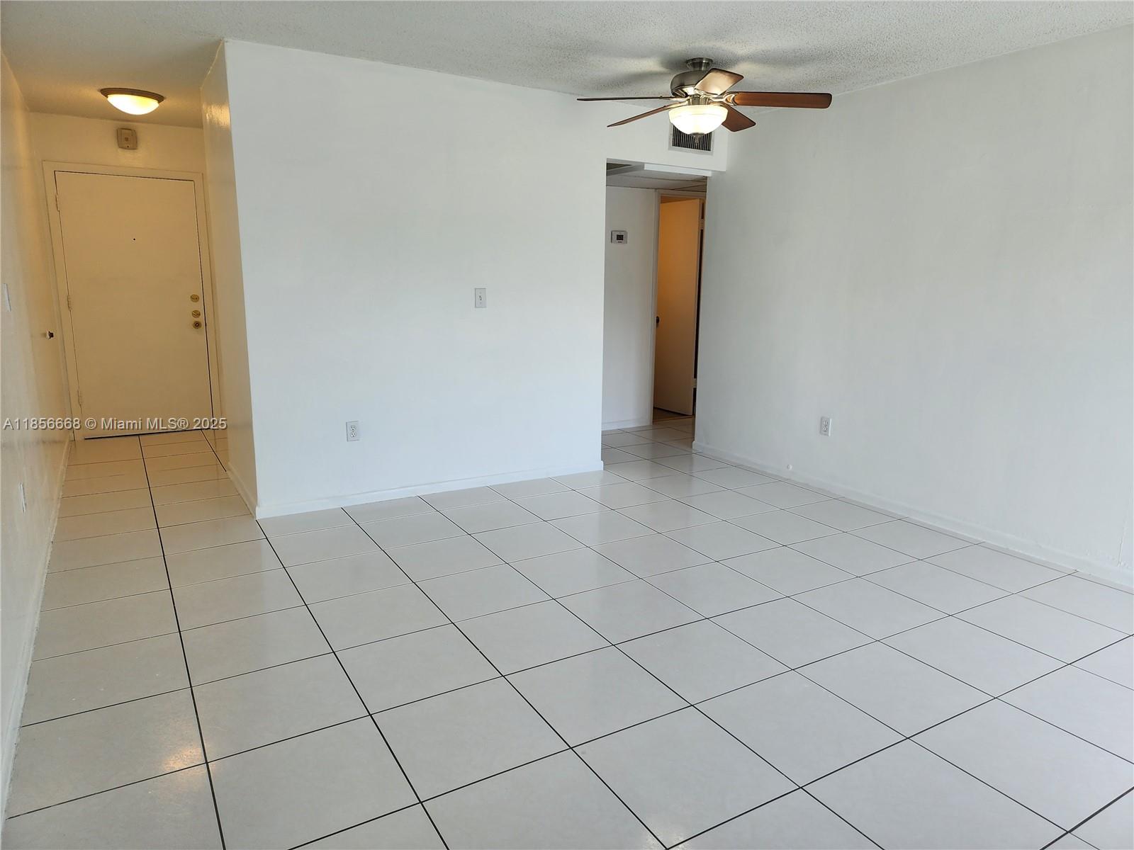 1800 SW 25th St 2304