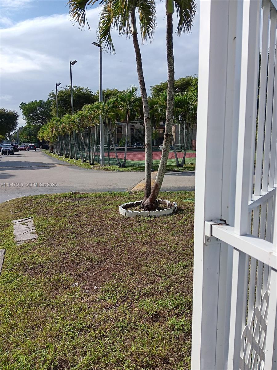 INDIAN SUMMER VILG CONDO - Residential