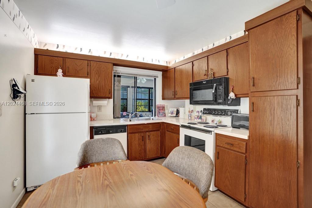 View photos, virtual tours, details... 2266 Seagrape Cir