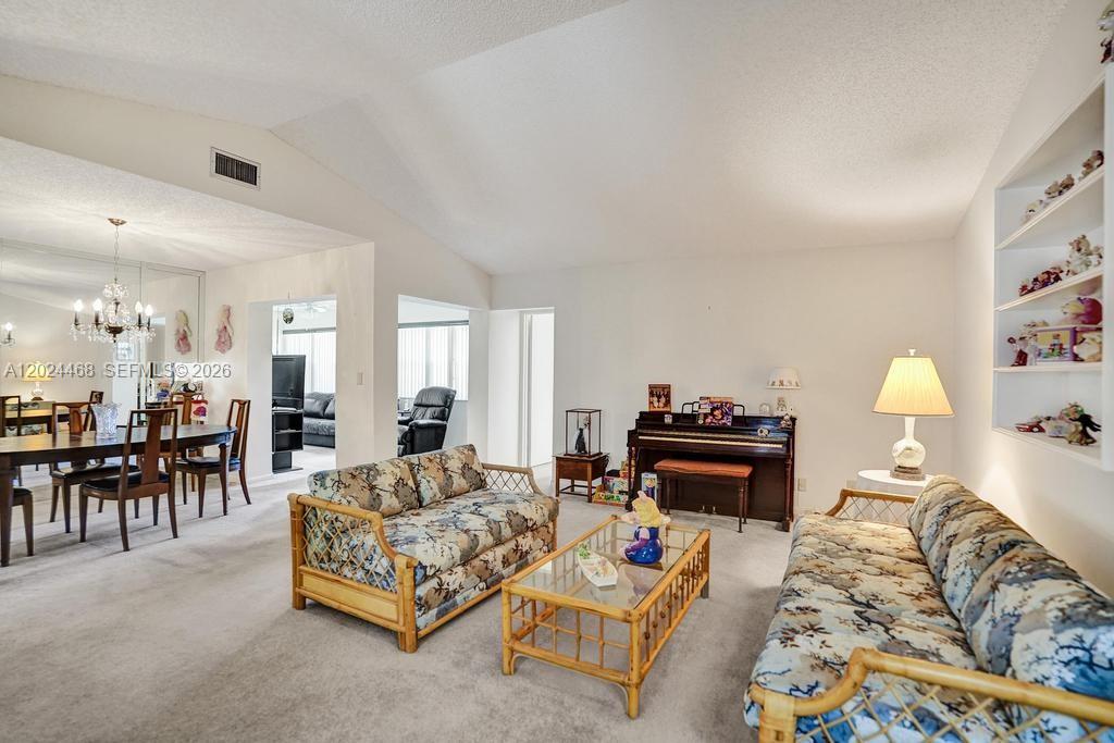 TARTAN COCONUT CREEK PHAS - Residential