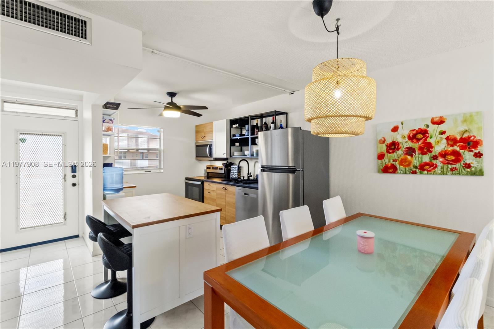 LAUDERDALE OAKS CONDO XV - Residential