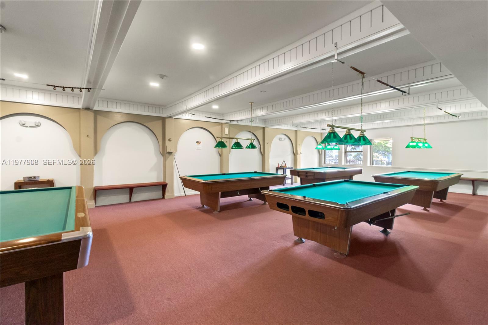 LAUDERDALE OAKS CONDO XV - Residential