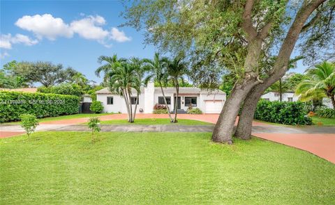 160 South Dr Miami Springs FL 33166