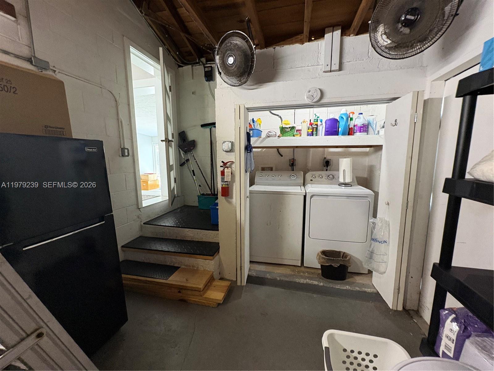 REV PL SEC 2 CC ESTATES - Residential