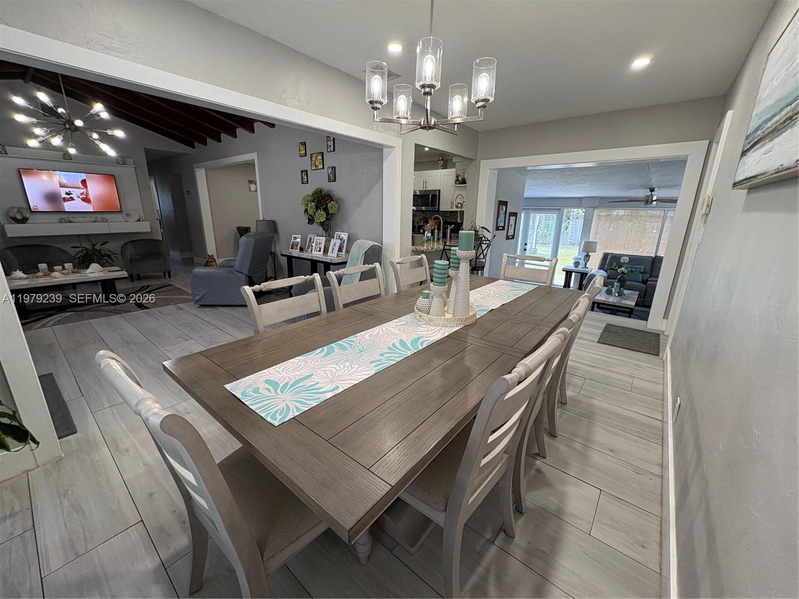 REV PL SEC 2 CC ESTATES - Residential