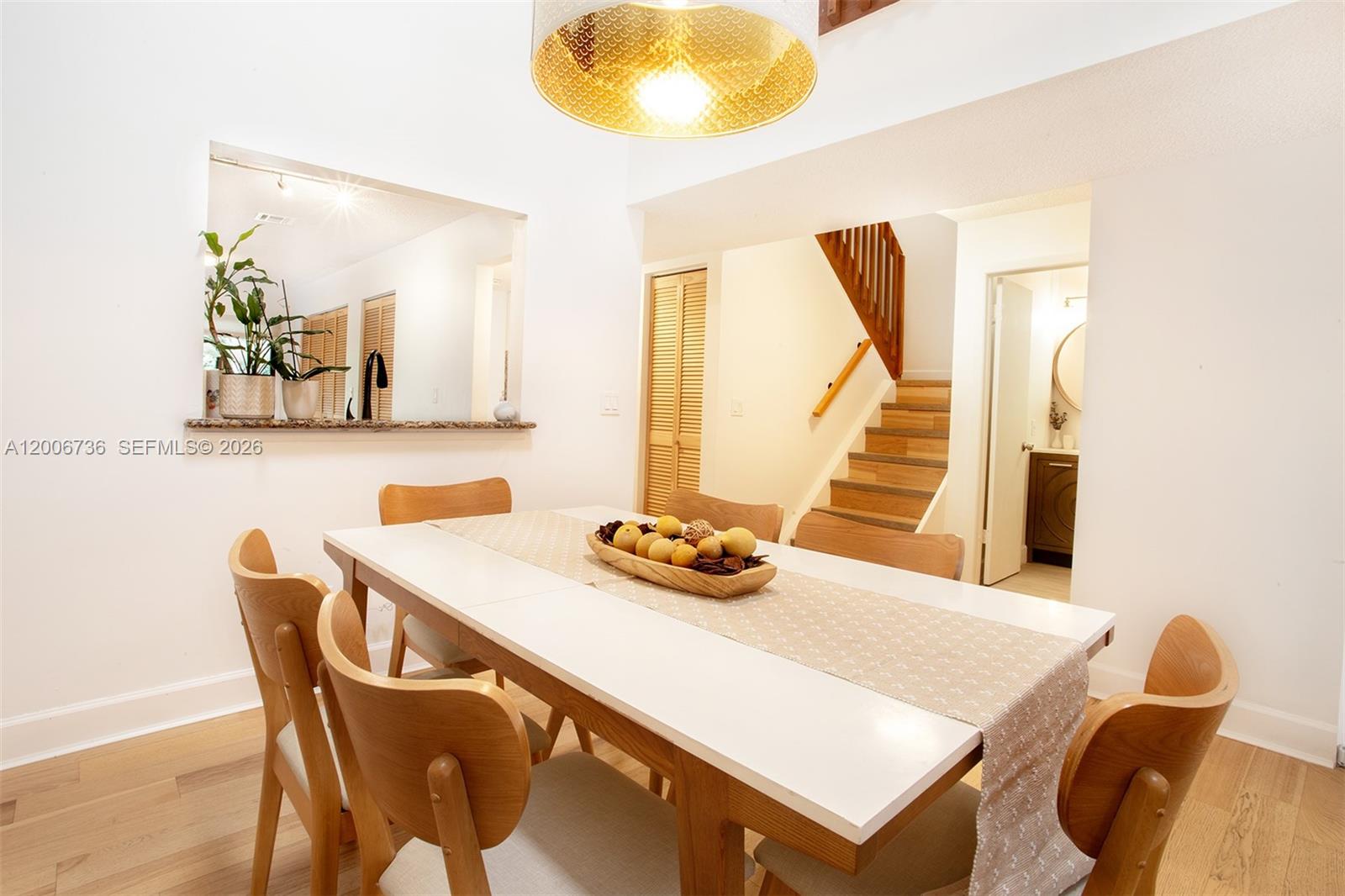 PINE ISLAND LAKES TOWNHOM - Residential