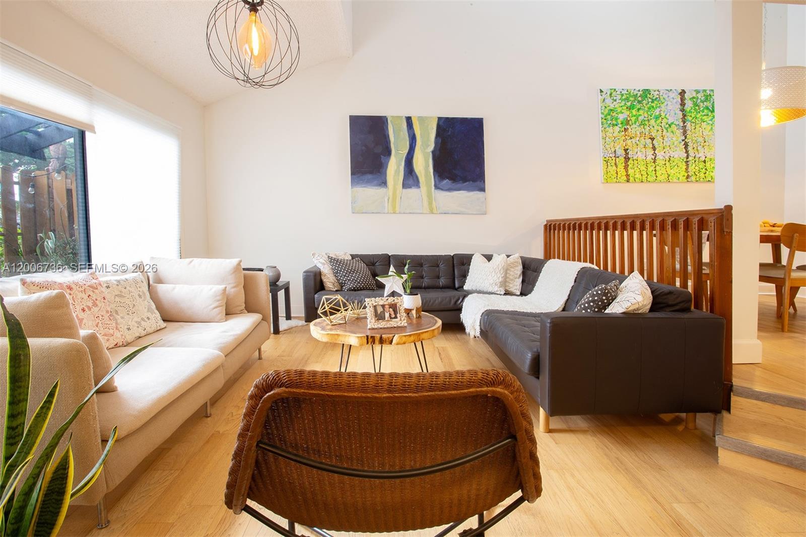 PINE ISLAND LAKES TOWNHOM - Residential