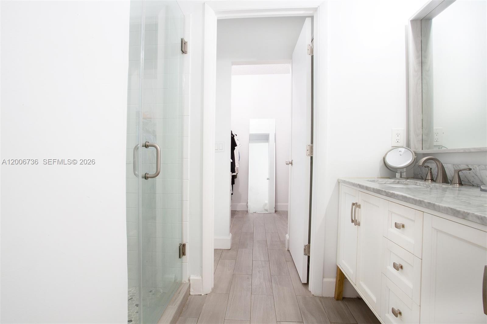 PINE ISLAND LAKES TOWNHOM - Residential