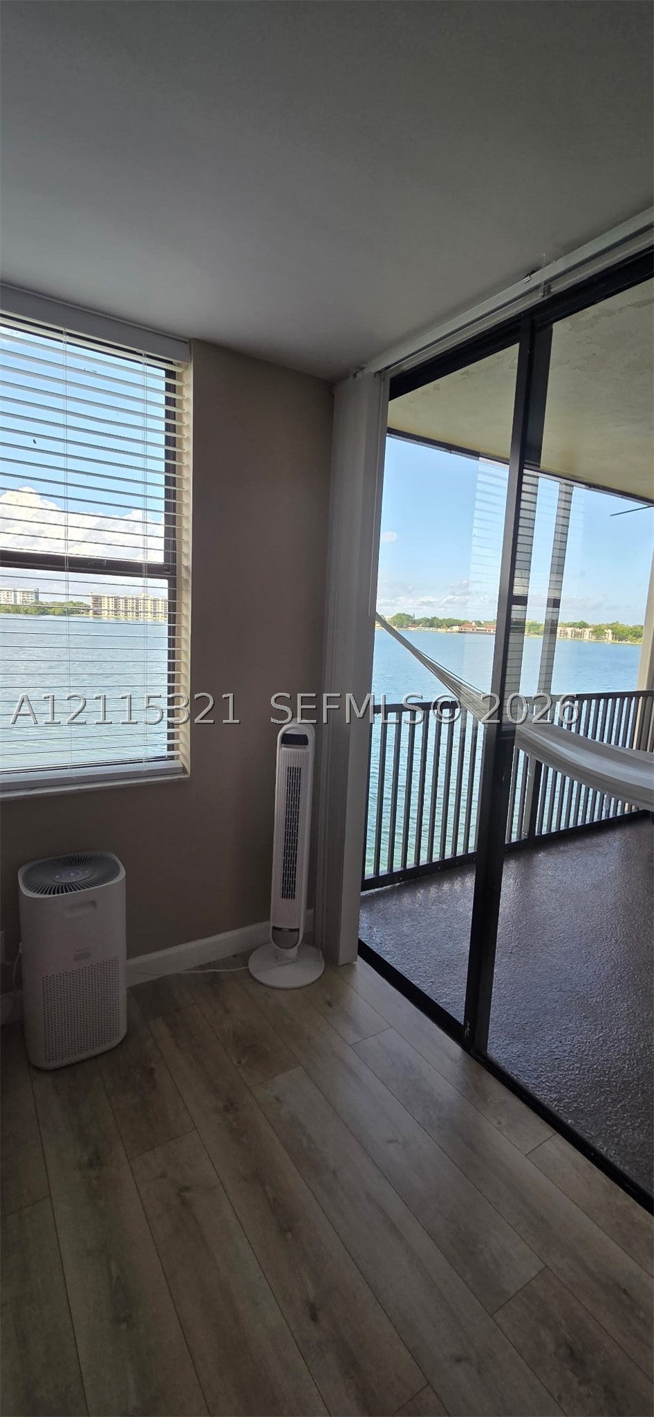 115 Lake Emerald Dr 408, Oakland Park FL 33309