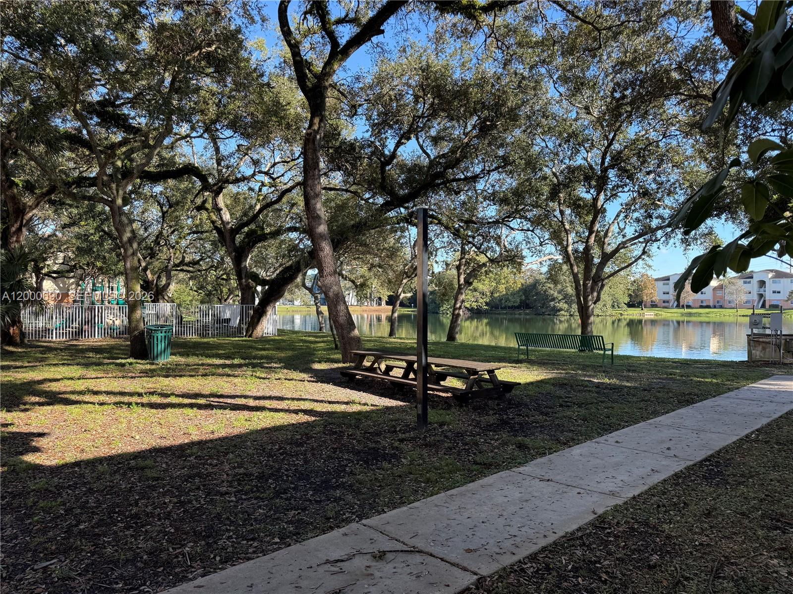 LAKEWOOD AT EMERALD HILLS - Residential