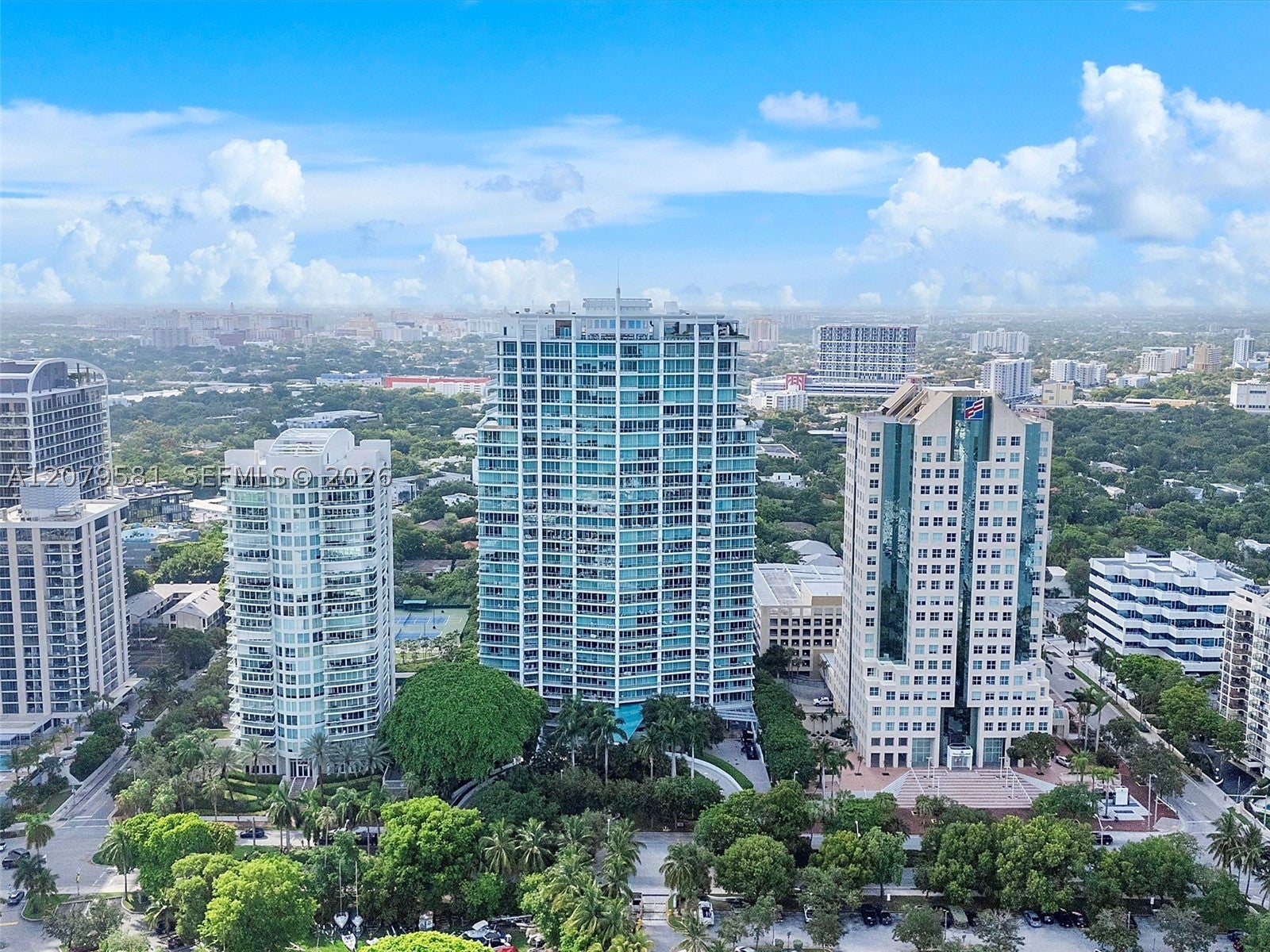 2627 S Bayshore Dr 2106