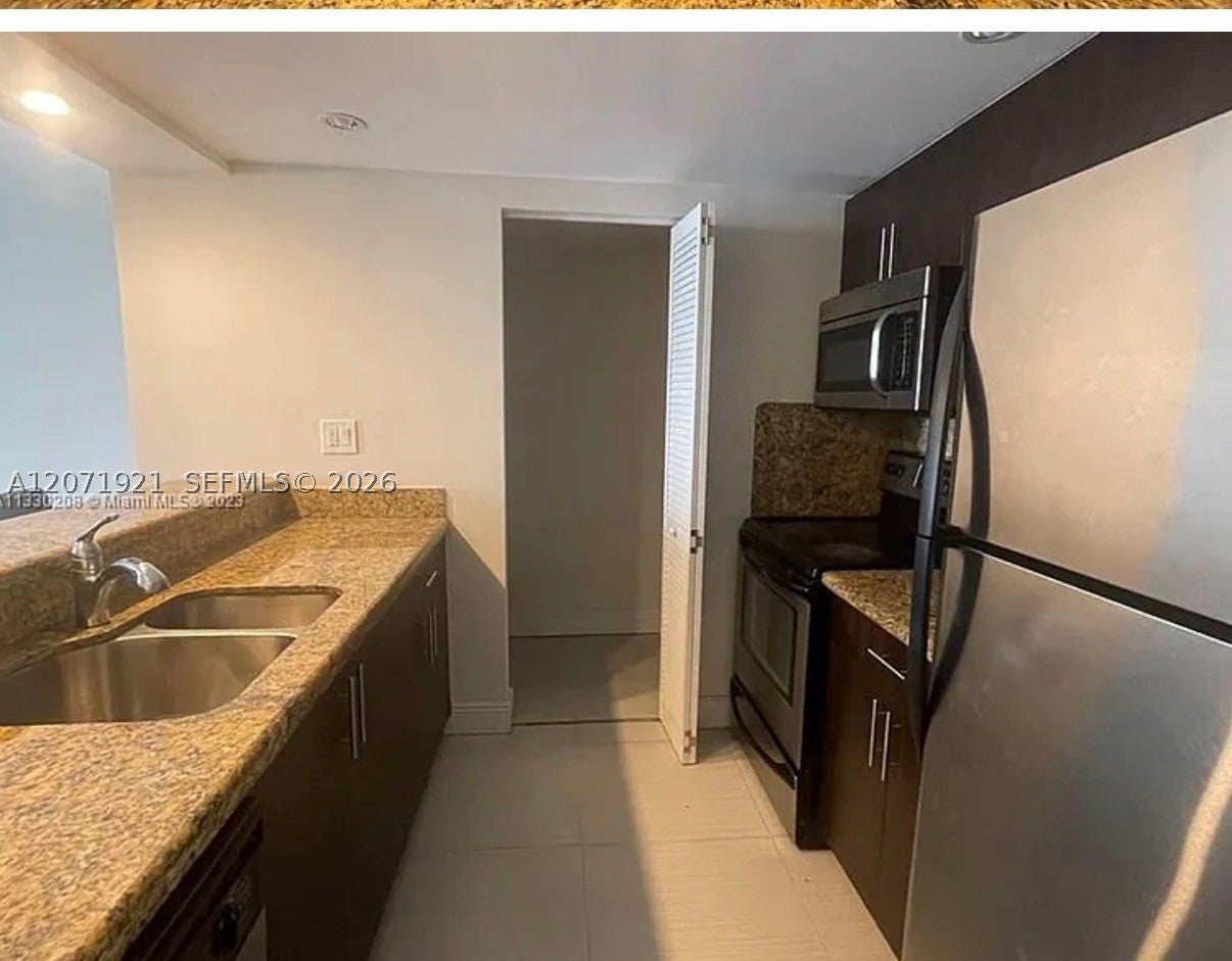 850 N Miami Ave W-2205