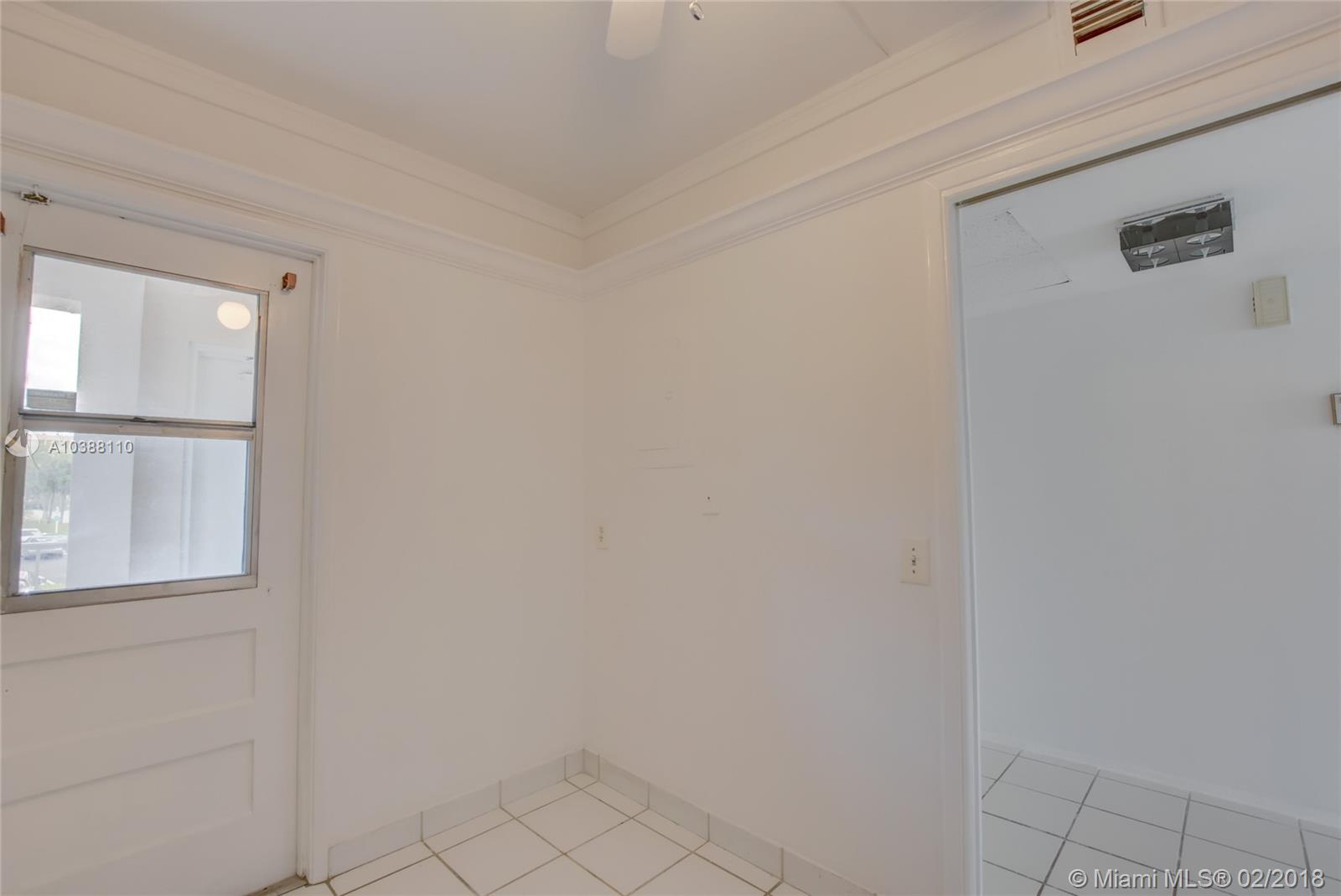 PALM-AIRE COUNTRY CLUB CO - Residential