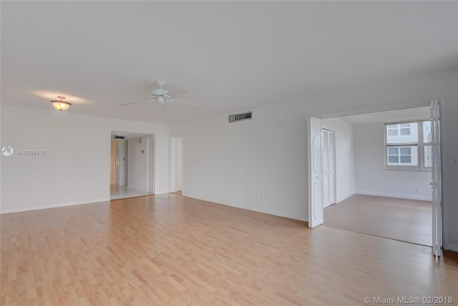 PALM-AIRE COUNTRY CLUB CO - Residential