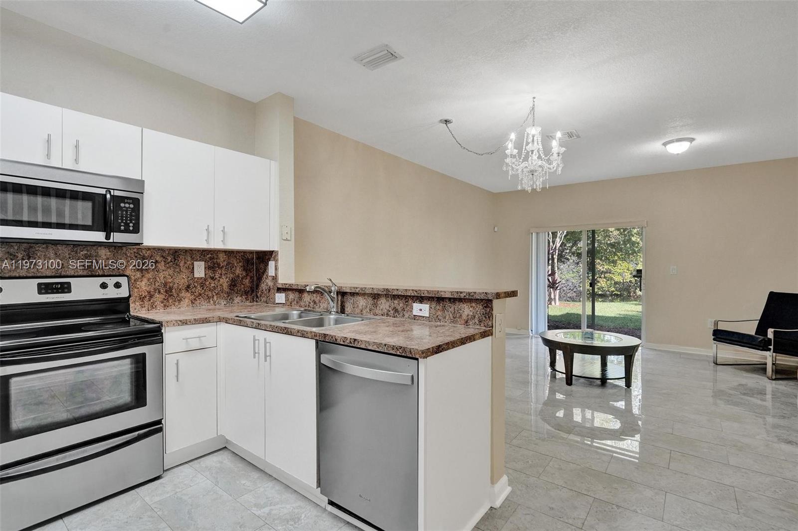 WOODLANDS VILLAS - Residential