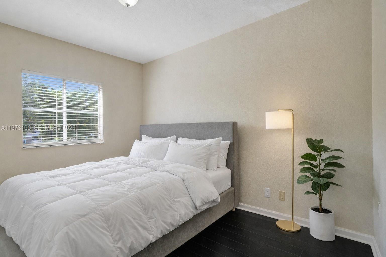 WOODLANDS VILLAS - Residential